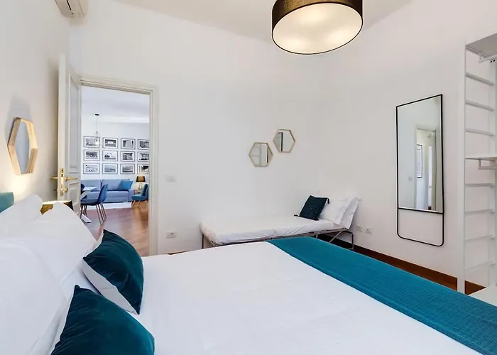 Elegant Flat In Historic Center - 2 Bathrooms רומא