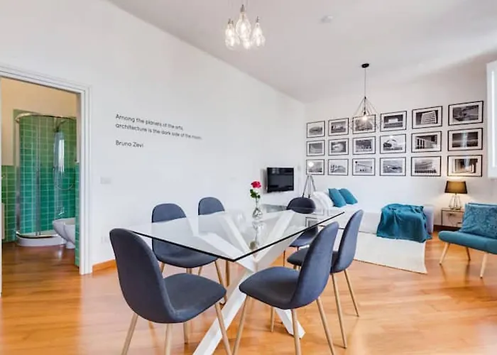 Elegant Flat In Historic Center - 2 Bathrooms *