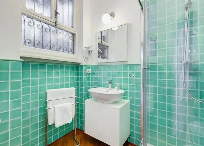 בית נופש Elegant Flat In Historic Center - 2 Bathrooms